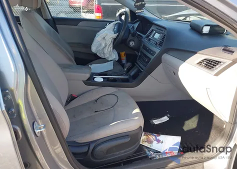 2015 Hyundai Sonata Se from USA, damaged, VIN 5NPE24AF1FH138040